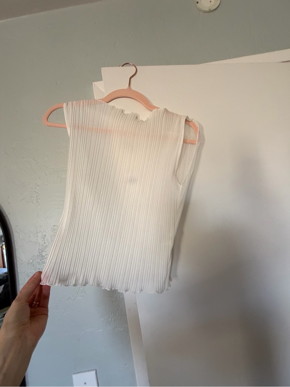 Abercrombie White sheer Sleeveless Top
